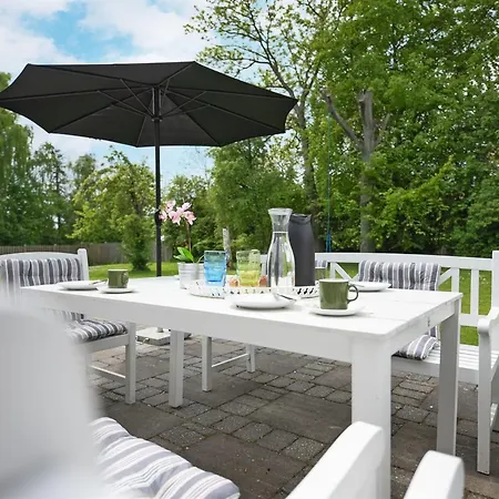 Gunhilda - 200m From The Sea By Interhome *