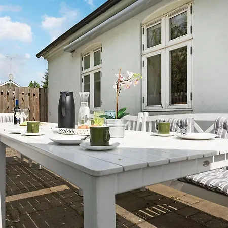 Gunhilda - 200m From The Sea By Interhome Spodsbjerg